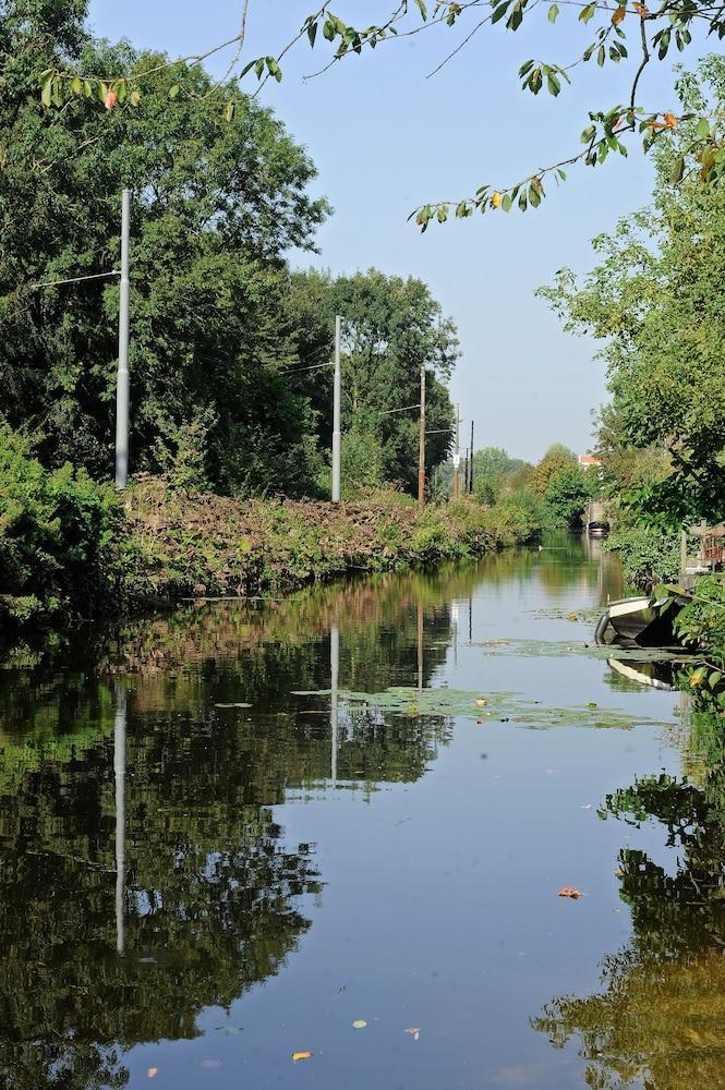 Amsterdam Forest Hotel